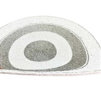 Ensemble de 2 sets de dessous-de-plat ronds décoratifs de haute qualité, faits à la main, au design unique, avec motif de frappeur de carrom, à prix bas