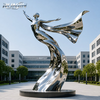 Sculpture d'art métallique abstraite en acier inoxydable poli miroir, représentant une femme avec un ruban fluide, pour place publique, statue monumentale, fabrication sur mesure