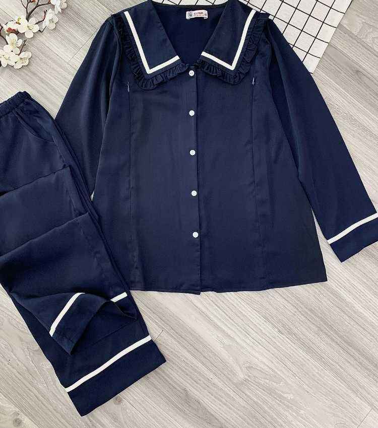 สีเขียวถ่าน