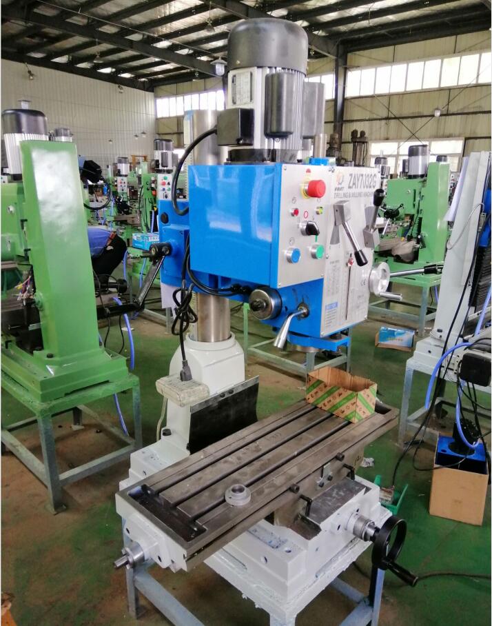 ZAY7032G taladro-fresadora vertical manual MT4/R8, 1,5 kW, 130 mm