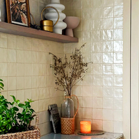 Carreaux en céramique émaillée perlée de style rétro, faits à la main, antidérapants, épaisseur 8 mm, 125x125 mm. Pour les murs intérieurs, y compris les salles de bain, les cuisines, les bars