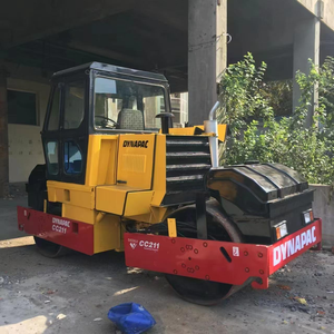 Apisonadora de Doble Tambor DYNAPAC CC211 Usada con Motor Diésel de 53KW de Potencia, Gran Capacidad de Trabajo en Buen Estado - Product Image 3