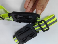 YTD YTD-039 Couvre-semelles antidérapants unisexe en caoutchouc pour chaussures de sécurité, avec crampons métalliques à pointes pour béton et glace, durables