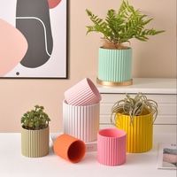 Jardinière succulente nordique moderne émaillée de différentes tailles personnalisée Pots de plantes en céramique Pot de fleurs d'intérieur