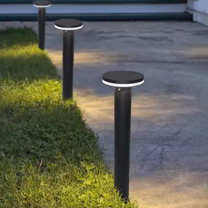 ไฟสนามหญ้า LED กันน้ำ ดีไซน์ทันสมัย เรียบง่าย โคมไฟสนามกลางแจ้ง สำหรับสวน วิลล่า และตกแต่งภูมิทัศน์ - Product Image 1