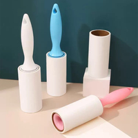 Mini wieder verwendbare manuelle Kunststoff Haushalt Teppich Kleidung Tierfell Tierhaar Reinigung klebrige Papier Fussel rolle
