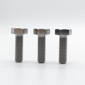 สลักเกลียวหกเหลี่ยมสำหรับงานกลึงซีเอ็นซีจากโรงงานไทเทเนียม Gr5ดิบ - Product Image 3