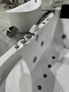 Baignoire <span class=keywords><strong>de</strong></span> massage autoportante <span class=keywords><strong>de</strong></span> luxe en acrylique blanc, nouveau design HG, pour intérieur, <span class=keywords><strong>avec</strong></span> jets <span class=keywords><strong>de</strong></span> spa, hydrothérapie et vague <span class=keywords><strong>de</strong></span> surf, idéale pour hôtel - Product Image 5