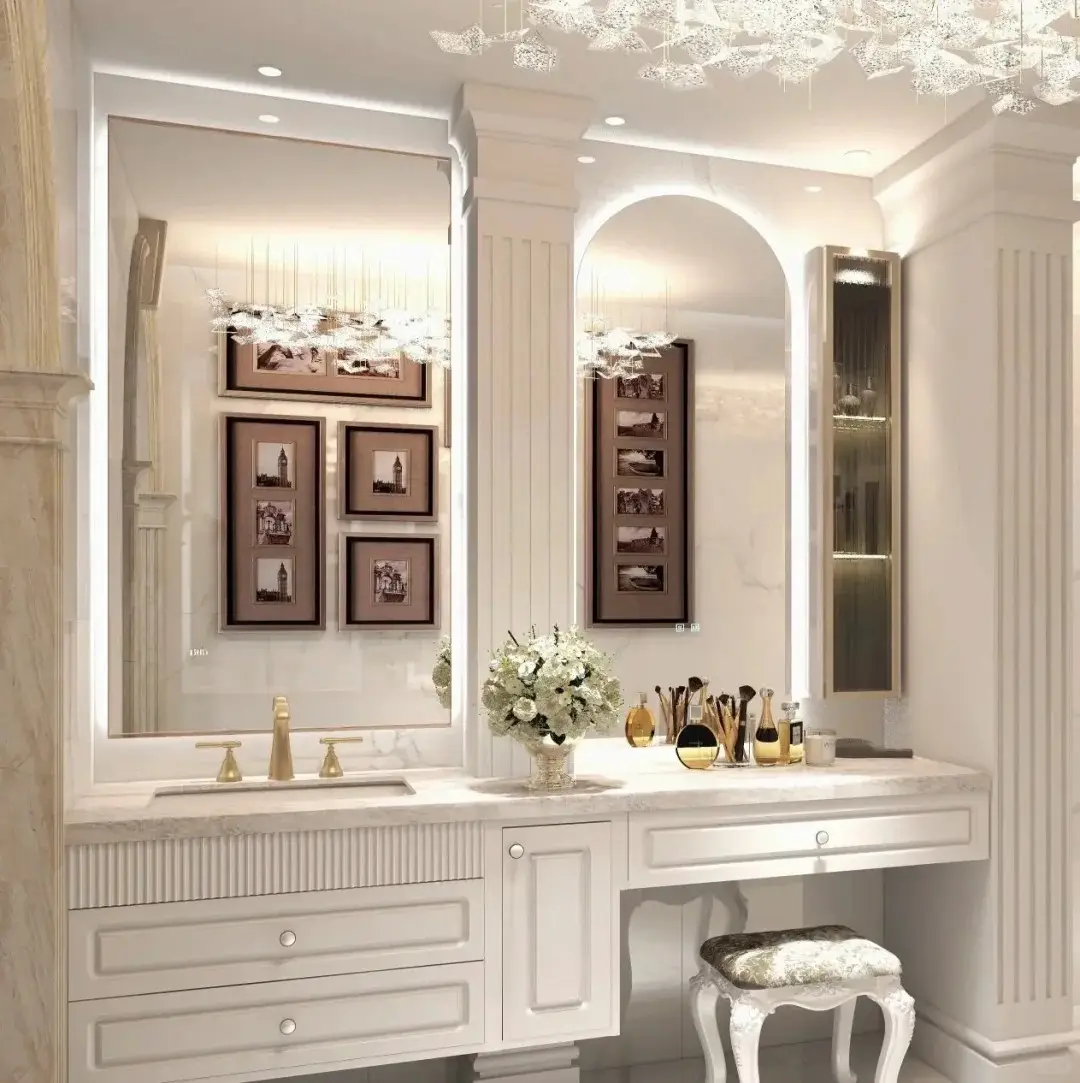 خزانة حمام فرنسية حديثة أوروبية عالية الجودة بمرآة أثاث فاخر حسب الطلب بسعر المصنع من الخشب الصلب