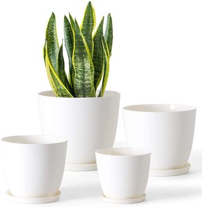 BEES 4.5/5.5/6.5/7.5 Inch Cream White Plastic Plant Pots for Plants with Saucers Plastic Planters Flower Pot with Drainage