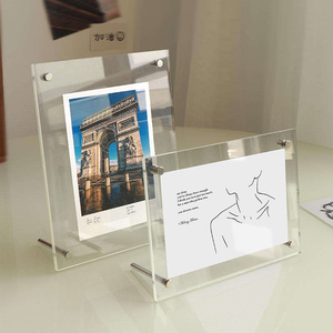 Support d'affichage magnétique transparent en métal sur pied avec cadre en acrylique pour table, idéal pour la maison, le bureau ou comme présentoir de bureau en acrylique - Product Image 2
