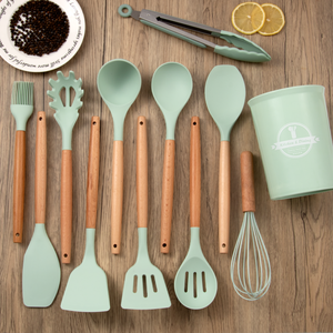 Set di 12 Utensili da Cucina Ecologici con Manici in Legno e Silicone, Spatola e Cucchiaio per Cucinare, Sicuri per Alimenti e Microonde - Product Image 2
