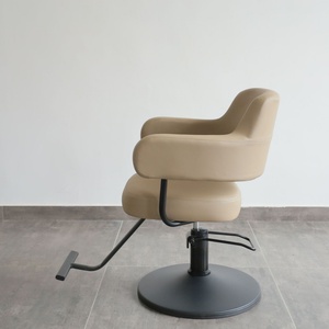 เก้าอี้ตัดผมร้านตัดผมขายส่ง รุ่นปี 2024 ปรับระดับความสูงได้ตามหลักสรีรศาสตร์ หุ้มหนังสังเคราะห์ หมุนได้ 360 องศา - Product Image 6