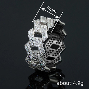 Anello Futuristico Punk da Donna, Gioiello Scintillante alla Moda - Product Image 4