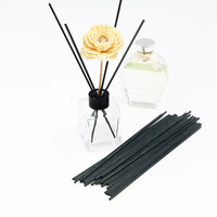 Bâtonnets diffuseurs en rotin recyclables et écologiques, 4 mm, noirs, pour diffusion de parfum, taille/couleur personnalisables, en polyester, vente en gros