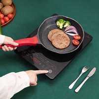 Cuisinière à induction portable à affichage numérique 220-240V, fonction multi-cuisson de pause/minuterie.