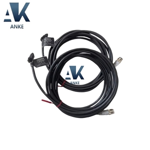 Câble de connexion pour grille de sécurité Keyence GL-RPT5PM, 5 m, utilisé dans les applications de machines d'emballage à grande vitesse - Product Image 1