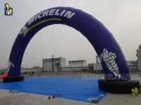 Fabricant gonflable extérieur de porte pour l'arc gonflable de publicité de marque de pneu de véhicule