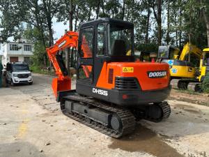 Offre Spéciale deuxième machine de construction coréenne d'origine pelle sur chenilles Doosan DH55, pelle d'occasion Doosan DH55 DH60,DH150,DH220 - Product Image 3
