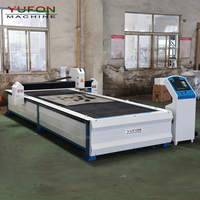 La machine de découpe plasma CNC modèle 1530 convient à la découpe de pièces de formes irrégulières, telles que l'acier au carbone et l'acier inoxydable.