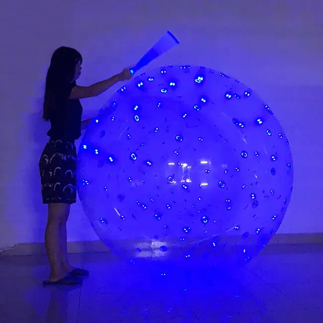 Benutzer definiertes Logo Leuchten Bewegungs sensor Giant Led Beach Ball IHR LOGO