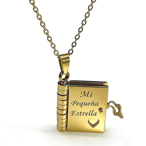 Collar de Acero Inoxidable al por Mayor <span class=keywords><strong>La</strong></span> Mejor Mamá para Mi Hija Mi Pequeña Estrella, Collar con Libro Abrible Grabado con Información - Product Image 4