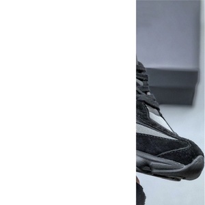 Chaussures de sport élégantes de haute qualité, chaussures de course en daim respirant, chaussures de marche à semelle épaisse antidérapante - Product Image 3