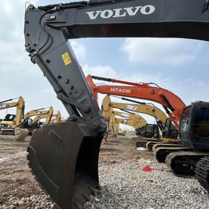 Excavadora de Construcción Grande Volvo EC480, Alta Eficiencia, Bajo Consumo de Combustible - Product Image 2