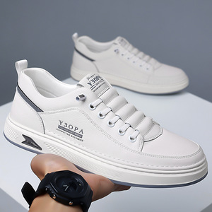 Y3OPA รองเท้าผ้าใบลำลองผู้ชาย หัวกลม หนังวัว พื้นนุ่ม รองเท้าเดิน สีทึบ สไตล์คอร์ท สีขาว - Product Image 4
