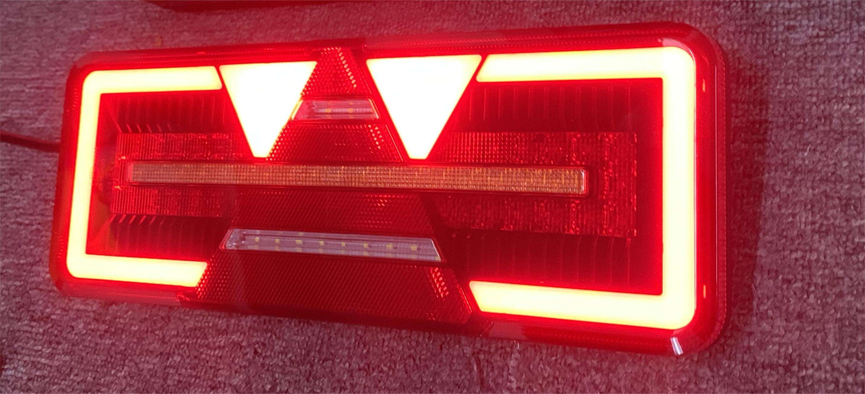 Partsam Kit D'éclairage LED étanche 12 V Pour Camion, Remorque, 2 Feux Stop Ovales Rouges