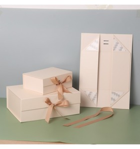 Cardboard paper hard packaging luxury folding <b>magnetic</b> gift <b>box</b>, customizable according to needs - Product Image 5
