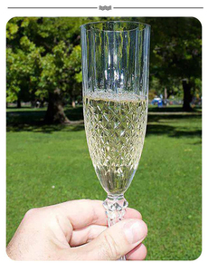 6 Oz Flûtes à vin en plastique transparent Verres à <span class=keywords><strong>champagne</strong></span> Tasses à cocktail en plastique réutilisables pour la maison Vie quotidienne Fête Anniversaire <span class=keywords><strong>Mariage</strong></span> - Product Image 5
