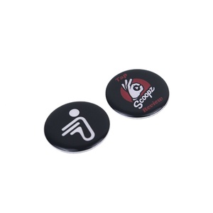 ราคาโรงงาน YTS รับผลิตตามสั่ง ชิป NFC RFID บัตรพลาสติก PVC แบบใหม่ บัตรชาร์จไร้สาย - Product Image 1