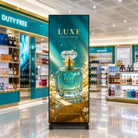 Écran publicitaire LED commercial GOB P2.5 avec base mobile pliable pour affiches, HDR10, luminosité 500 nit, utilisation en intérieur