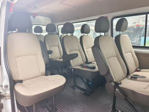 Auto Usado, JMC <span class=keywords><strong>Ford</strong></span> <span class=keywords><strong>Transit</strong></span> 2021, <span class=keywords><strong>15</strong></span> Asientos, Interior Espacioso, Camioneta Diésel 2.0T - Product Image 3