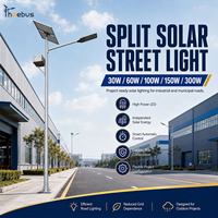 Lampadaire solaire à panneaux séparés avec batterie intégrée sur le poteau pour projets routiers, garantie prolongée