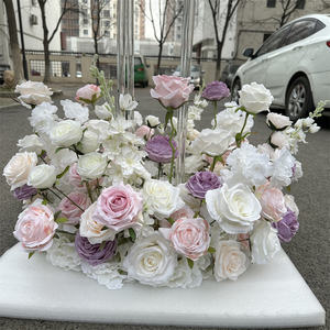 Nuevo Diseño de Anillo de Flores Artificiales de Eucalipto y Rosas Blancas de 14x14 Pulgadas para Centro de Mesa de Boda, Decoración para Portavelas - Product Image 4