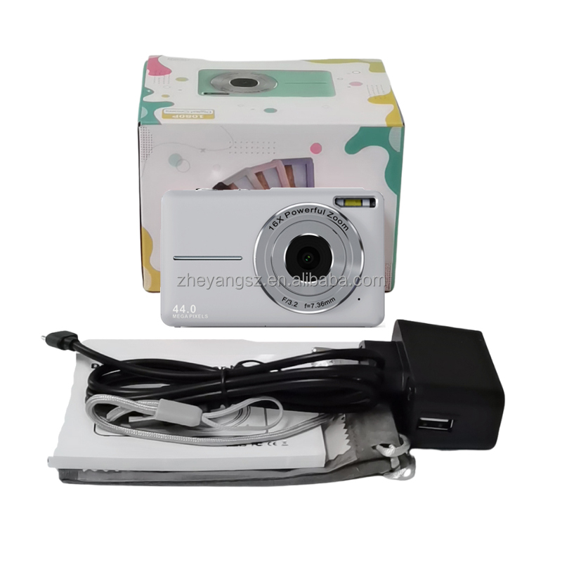 Цифровая камера 1080P max 32 ГБ 700 мАч с 16-кратным цифровым зумом 2,4 дюйма для записи улыбки Компактная цифровая камера для студентов