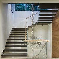 DAIYA l — escalier flottant en acier, rambarde, avec escalier moderne en bois, marche droite