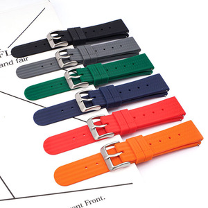 Bracelet de montre sport en silicone résistant à l'eau 20/22 mm, livraison rapide, bracelet sport tendance - Product Image 3