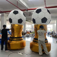 Trophée gonflable géant avec coupe de championnat de football gonflable pour la publicité sur thème personnalisé, les activités et autres événements