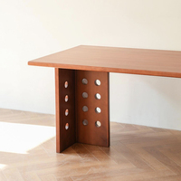 Table de bureau rétro japonaise du milieu du siècle, établi simple, table à manger en bois massif, bureau d'étude long, bureau moderne avec trou d'ordinateur