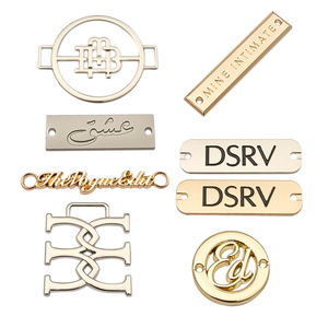 Commercio all'ingrosso inciso logo del marchio <span class=keywords><strong>di</strong></span> abbigliamento personalizzato etichette in metallo Tag per costumi da bagno scarpe <span class=keywords><strong>di</strong></span> biancheria intima - Product Image 2