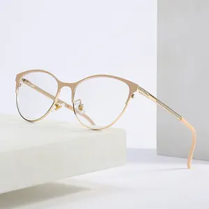 Optik çerçeve Metal yeni moda stil kedi göz kadınlar için gözlük çerçeveleri gözlük optik gözlük