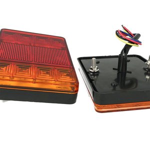 Kit luce posteriore a LED 24V 12V con luci di arresto e indicatori 3 in 1 per autocarri, rimorchi, roulotte, furgoni-auto e moto/ - Product Image 3