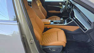 <span class=keywords><strong>Audi</strong></span> RS6 Avant Usata, <span class=keywords><strong>Station</strong></span> <span class=keywords><strong>Wagon</strong></span> di Lusso ad Alte Prestazioni - Product Image 6