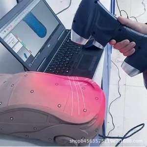 Escáner 3D BL100 Negro Portátil para Escaneo e Inspección 3D, Ingeniería Inversa, Diseño de Moldes - Product Image 2