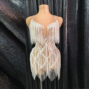 <span class=keywords><strong>Robe</strong></span> de soirée blanche à franges AD1573, <span class=keywords><strong>robe</strong></span> élégante pour femmes, col en V, sans manches, transparente, en maille à paillettes, tenue de soirée - Product Image 1