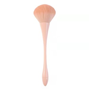 Brosses à ongles en gros, nouvelles, de haute qualité, douces, pour le dépoussiérage des ongles, brosses de nettoyage des ongles en forme de taille, les plus vendues - Product Image 3
