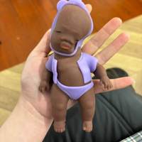 Fabrikverkauf: Internet-Star Natasha Stressabbau-Puppe – Lustige, hässliche, weiche, schwarze Quetsch-Gummi-Puppe mit langsamem Rückprall für Rollenspiele